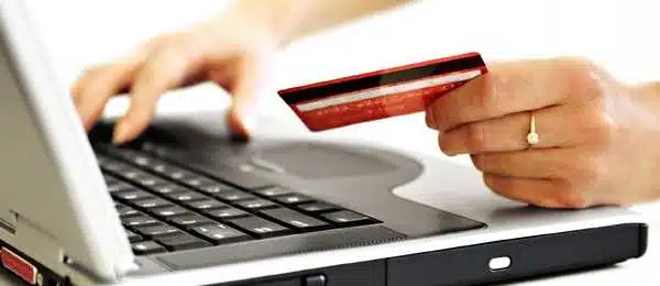 Gli italiani e le loro abitudini di acquisto 2 Gli italiani e le loro abitudini di acquisto 1