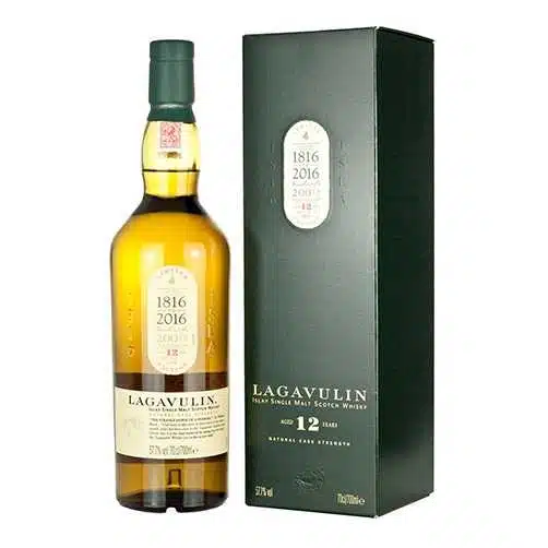 Lo scotch whisky Lagavulin, perfetto per le grandi occasioni 2 Lo scotch whisky Lagavulin, perfetto per le grandi occasioni 1