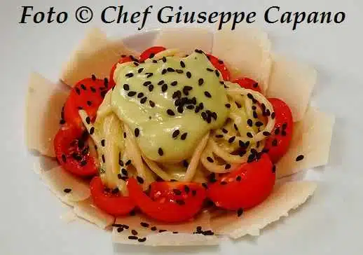 Una salsa di avocado per ottimi spaghetti 1 Spaghetti in crema verde al profumo di erbe e avocado 518